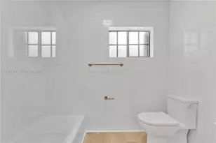 456 SW 20th Rd, Miami, FL 33129 - Photo 18