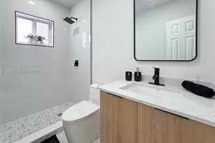 1822 NW 66th St, Miami, FL 33147 - Photo 18