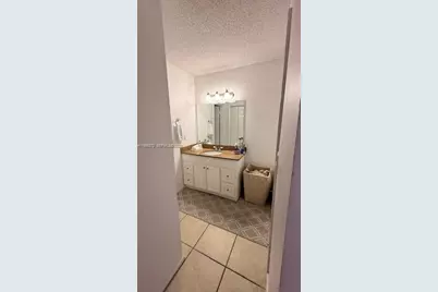 231 Lakeview Dr #204, Weston, FL 33326 - Photo 22