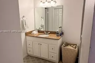 231 Lakeview Dr, Weston, FL 33326 - Photo 22