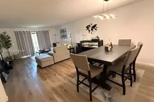 231 Lakeview Dr, Weston, FL 33326 - Photo 10