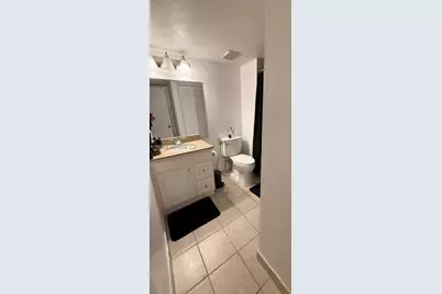 231 Lakeview Dr #204, Weston, FL 33326 - Photo 18