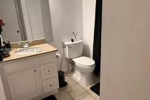 231 Lakeview Dr, Weston, FL 33326 - Photo 18