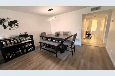 231 Lakeview Dr #204, Weston, FL 33326 - Photo 14