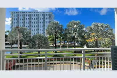 400 S Kings Point Dr #220, Sunny Isles Beach, FL 33160 - Photo 6