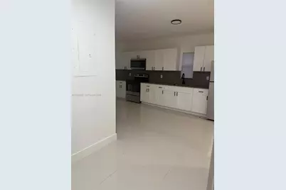 1800 NW 18th Ter #1, Miami, FL 33125 - Photo 6