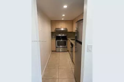 4709 NW 7th St #408-9, Miami, FL 33126 - Photo 6