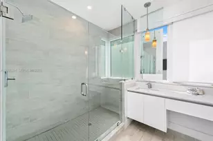 41 N Shore Dr, Miami Beach, FL 33141 - Photo 28