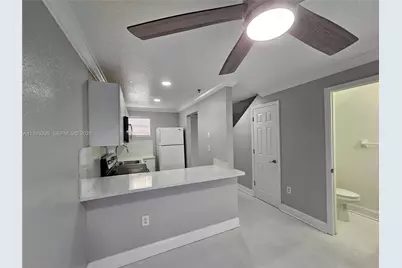 8027 NW 8th St #17, Miami, FL 33126 - Photo 8