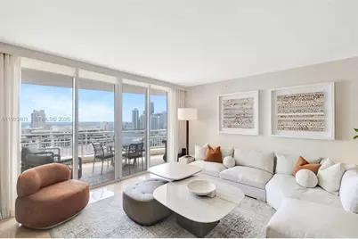 848 Brickell Key Dr #2605, Miami, FL 33131 - Photo 1