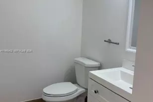 251 SW 132nd Way, Pembroke Pines, FL 33027 - Photo 10