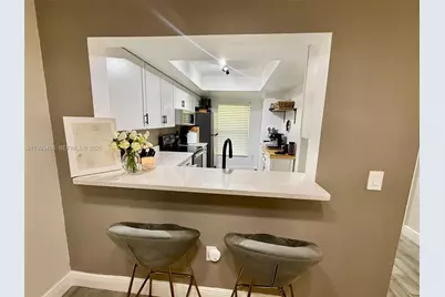 300 Promenade Dr #105, Other City - In The State Of Florida, FL 34698 - Photo 8