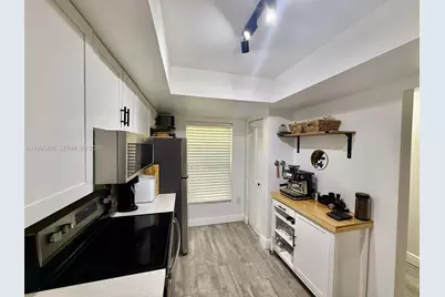 300 Promenade Dr #105, Other City - In The State Of Florida, FL 34698 - Photo 4