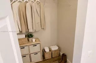 4947 SW 135th Way, Miramar, FL 33027 - Photo 10