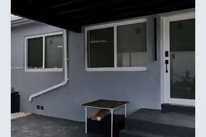 266 NE 162nd St, Miami, FL 33162 - Photo 54