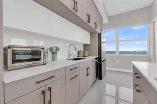 18011 Biscayne Blvd, Aventura, FL 33160 - Photo 2