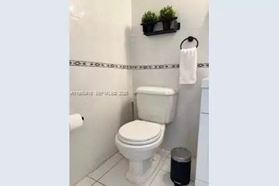 5601 Collins Ave #1219, Miami Beach, FL 33140 - Photo 36