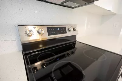 719 NW 208th Way #719, Pembroke Pines, FL 33029 - Photo 6