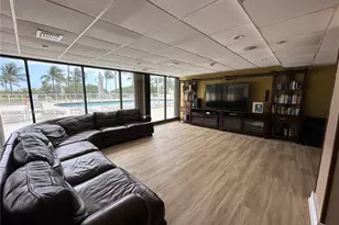 10185 Collins Ave, Bal Harbour, FL 33154 - Photo 24