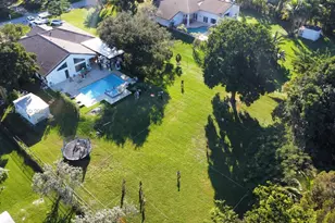 17101 SW 64th Ct, Southwest Ranches, FL 33331 - Photo 2