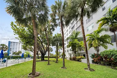 3800 Hillcrest Dr #1007, Hollywood, FL 33021 - Photo 30