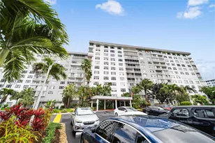 3800 Hillcrest Dr, Hollywood, FL 33021 - Photo 1