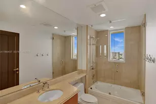 17875 Collins Ave, Sunny Isles Beach, FL 33160 - Photo 32