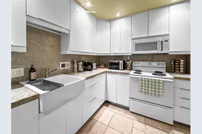 10185 Collins Ave #502, Bal Harbour, FL 33154 - Photo 12