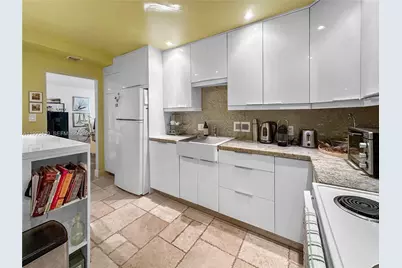 10185 Collins Ave #502, Bal Harbour, FL 33154 - Photo 12