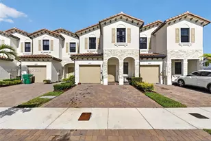 24713 SW 119th Pl, Homestead, FL 33032 - Photo 2
