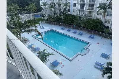 486 NW 165th St Rd #B-506, Miami, FL 33169 - Photo 1