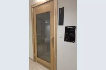 225 N Miami Ave #910, Miami, FL 33128 - Photo 32