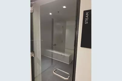 225 N Miami Ave #910, Miami, FL 33128 - Photo 20