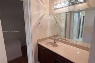 2605 NW 47th Terrace, Lauderdale Lakes, FL 33313 - Photo 10