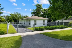 10357 SW 178th St, Miami, FL 33157 - Photo 1