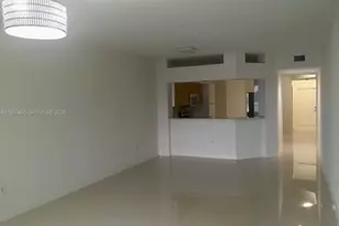 10750 NW 66th St, Doral, FL 33178 - Photo 28