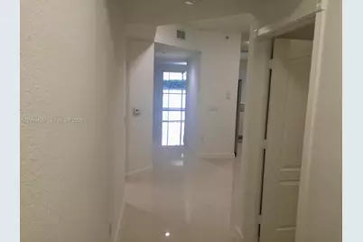 10750 NW 66th St #203, Doral, FL 33178 - Photo 40