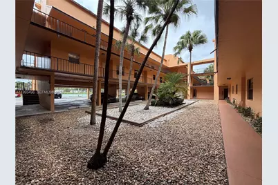 400 Commodore Dr #101, Plantation, FL 33325 - Photo 38