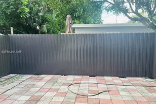 4618 SW 2nd St, Miami, FL 33134 - Photo 10