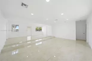 2410 NW 155th Terrace, Miami Gardens, FL 33054 - Photo 4