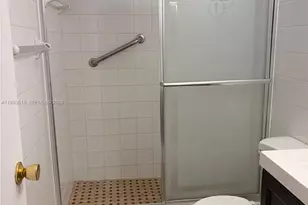 7897 Golf Cir Dr, Margate, FL 33063 - Photo 20