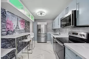 3000 S Ocean Dr, Hollywood, FL 33019 - Photo 8
