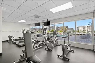 3000 S Ocean Dr, Hollywood, FL 33019 - Photo 32