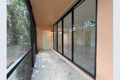 400 Commodore Dr #101, Plantation, FL 33325 - Photo 32