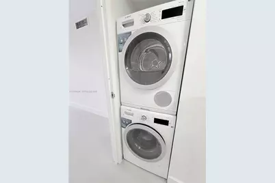 2333 Brickell Ave #1407, Miami, FL 33129 - Photo 20