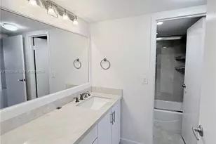 2333 Brickell Ave, Miami, FL 33129 - Photo 20