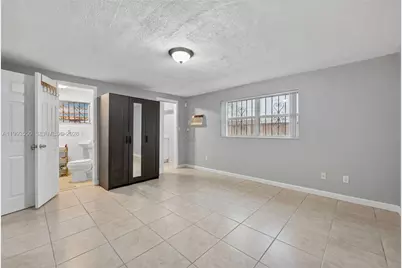 1771 NE 174th St, North Miami Beach, FL 33162 - Photo 18