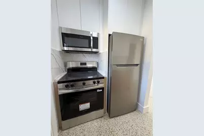 2784 SW 31st Pl, Miami, FL 33133 - Photo 8