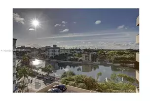 2555 Collins Ave, Miami Beach, FL 33140 - Photo 12