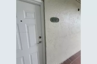 10090 NW 80th Ct #1202, Hialeah Gardens, FL 33016 - Photo 2